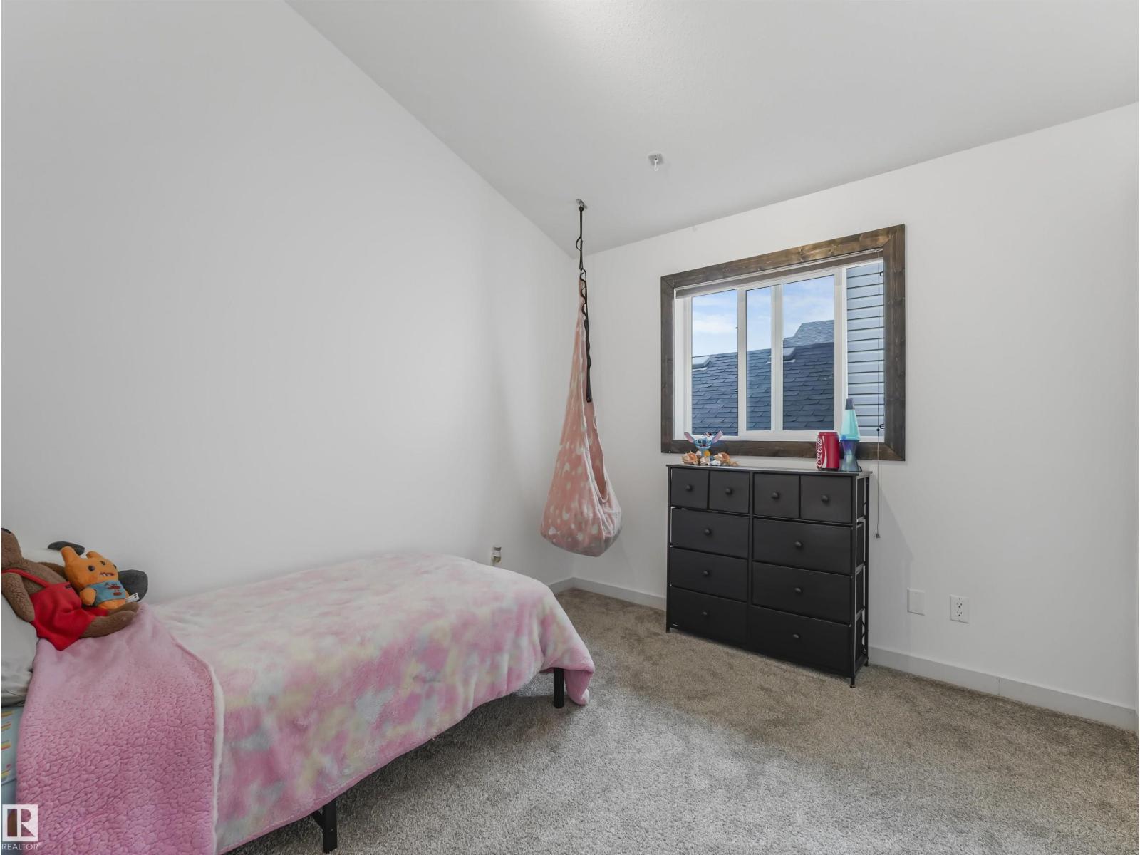 105 RUE MOREAU - 23