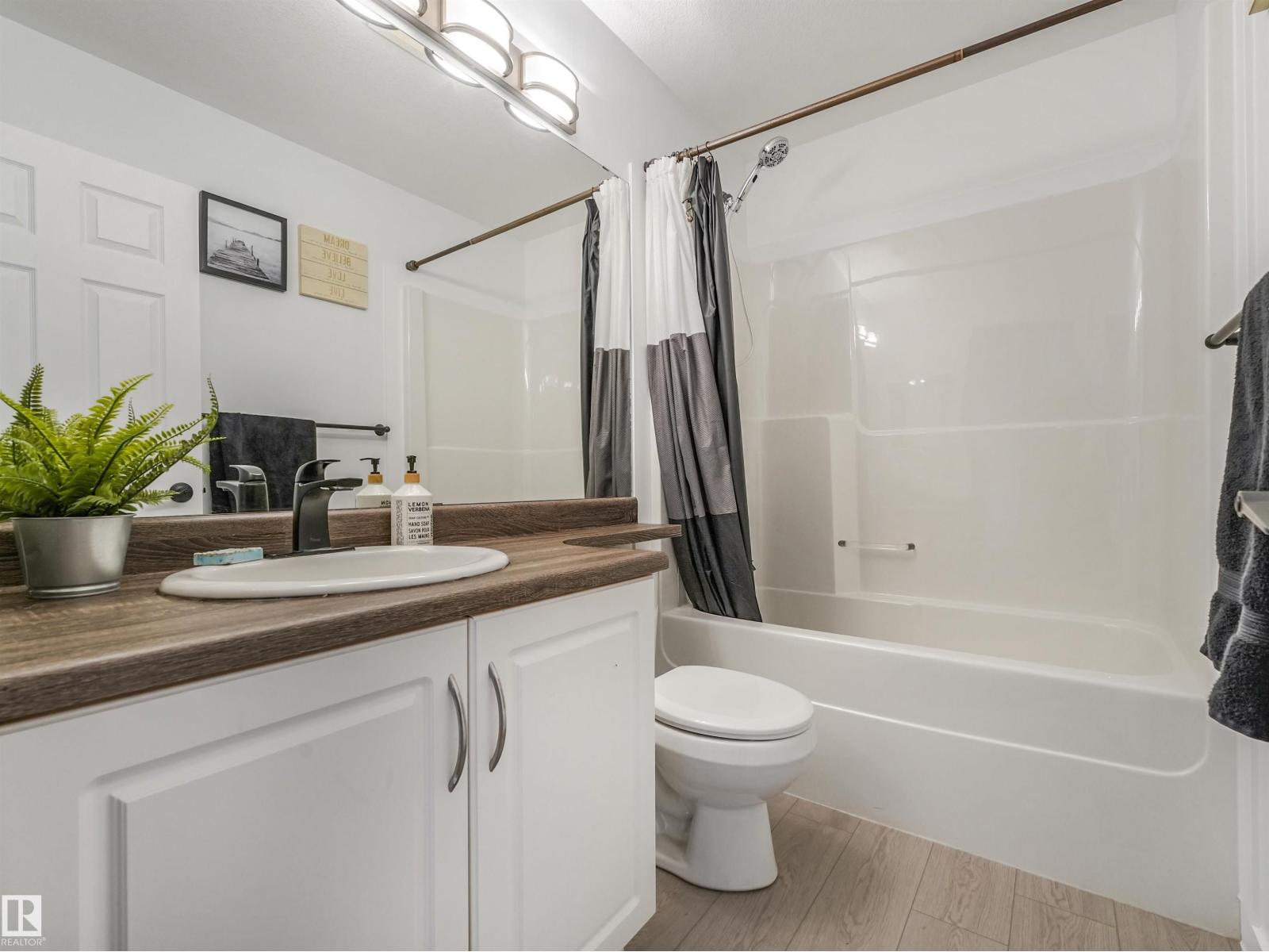 105 RUE MOREAU - 28