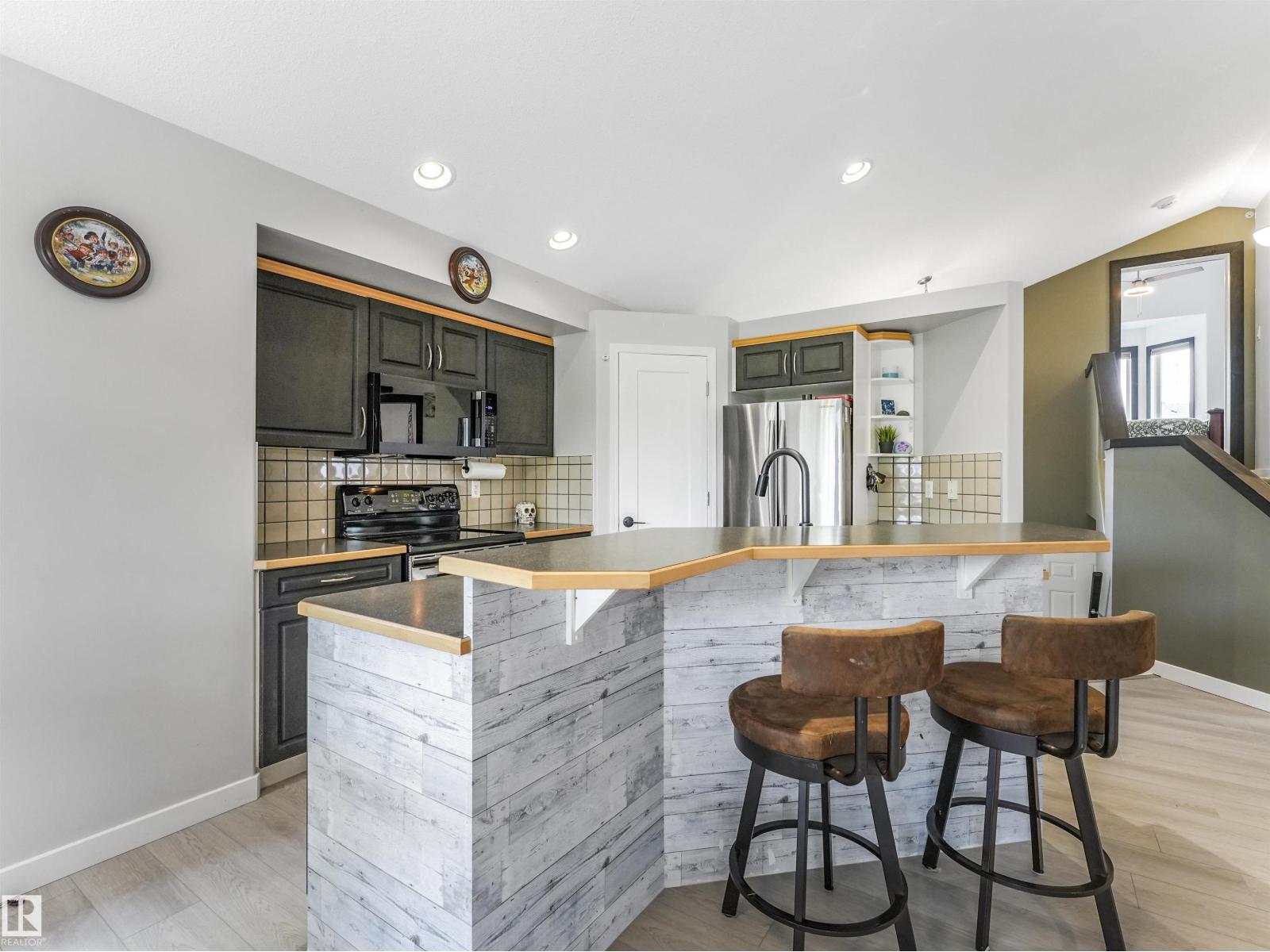 105 RUE MOREAU - 30