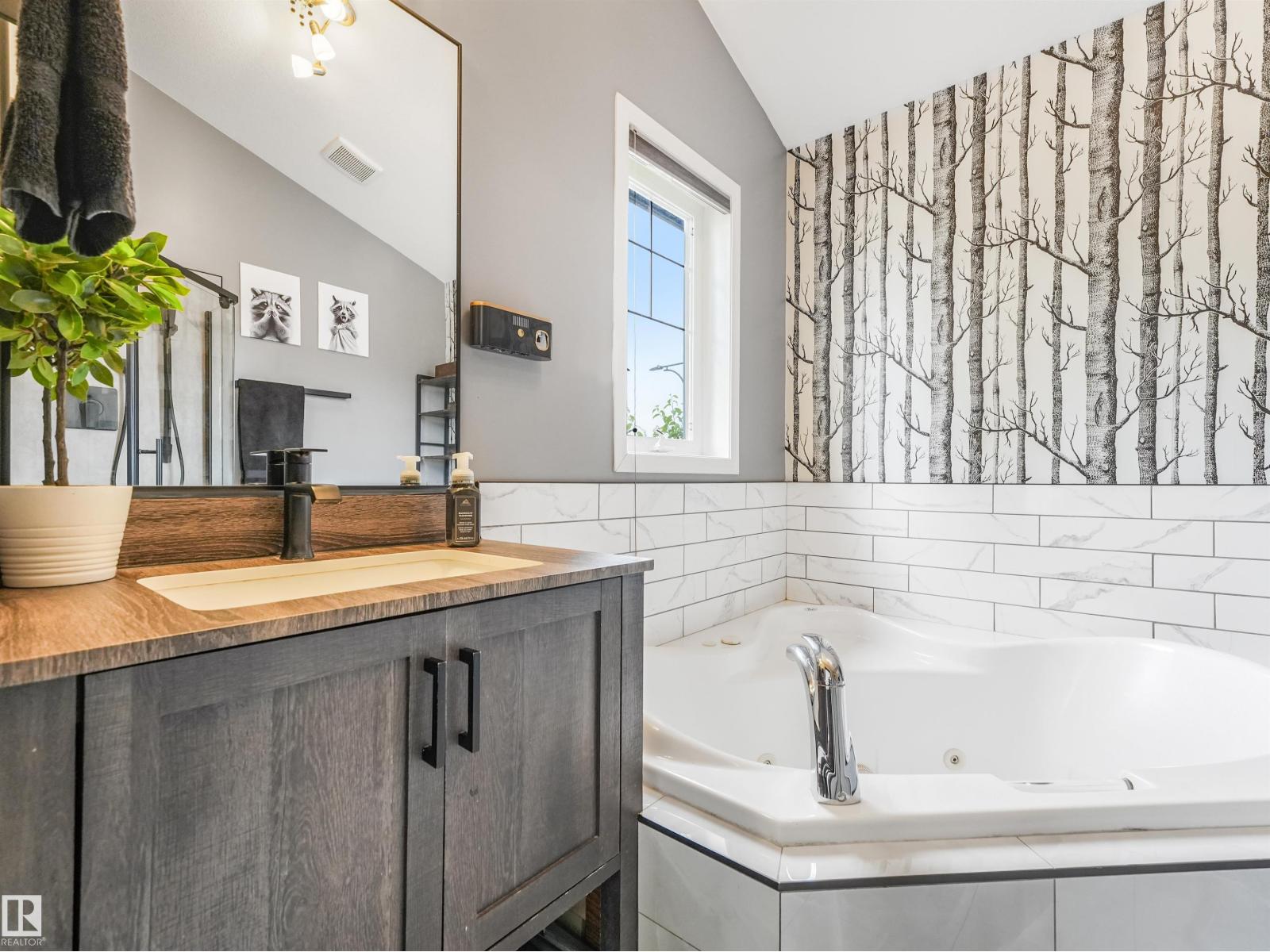 105 RUE MOREAU - 42