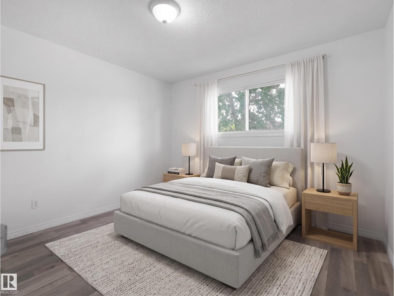 6346 180 ST NW - 32