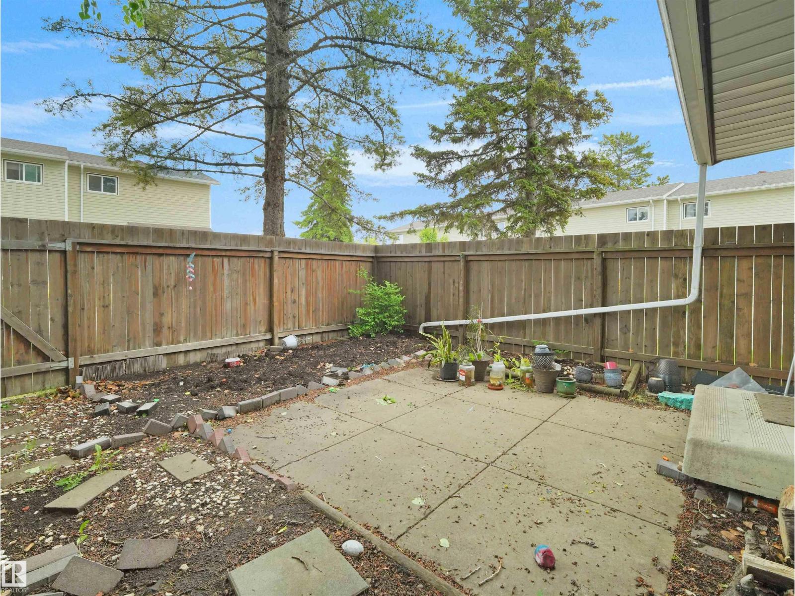 6346 180 ST NW - 46