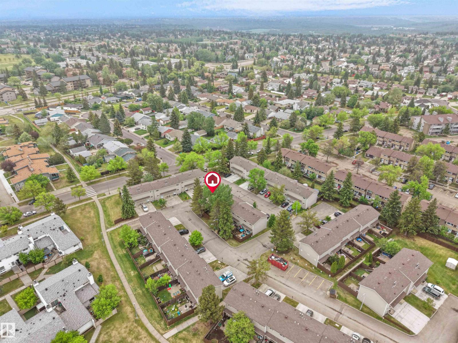 6346 180 ST NW - 52