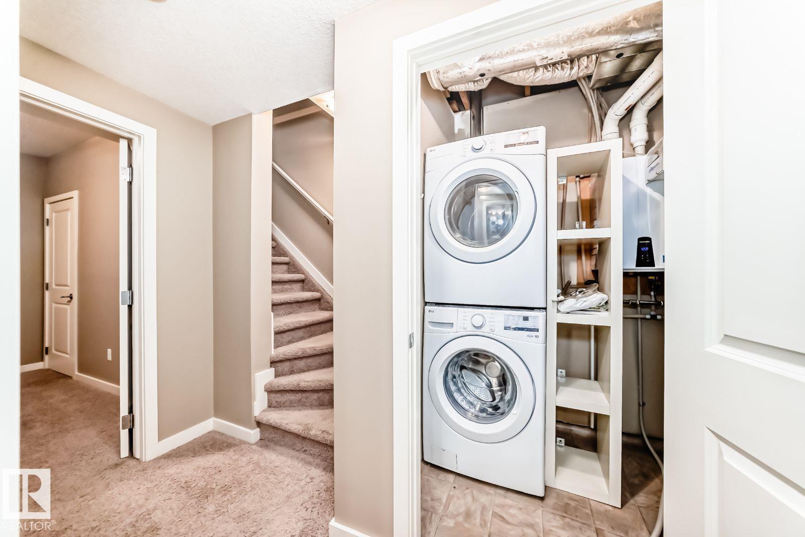 #4 11917 103 ST NW - 32
