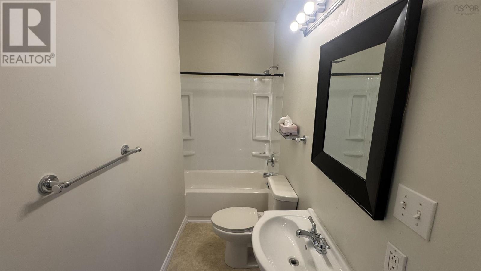 264 High Street - 17