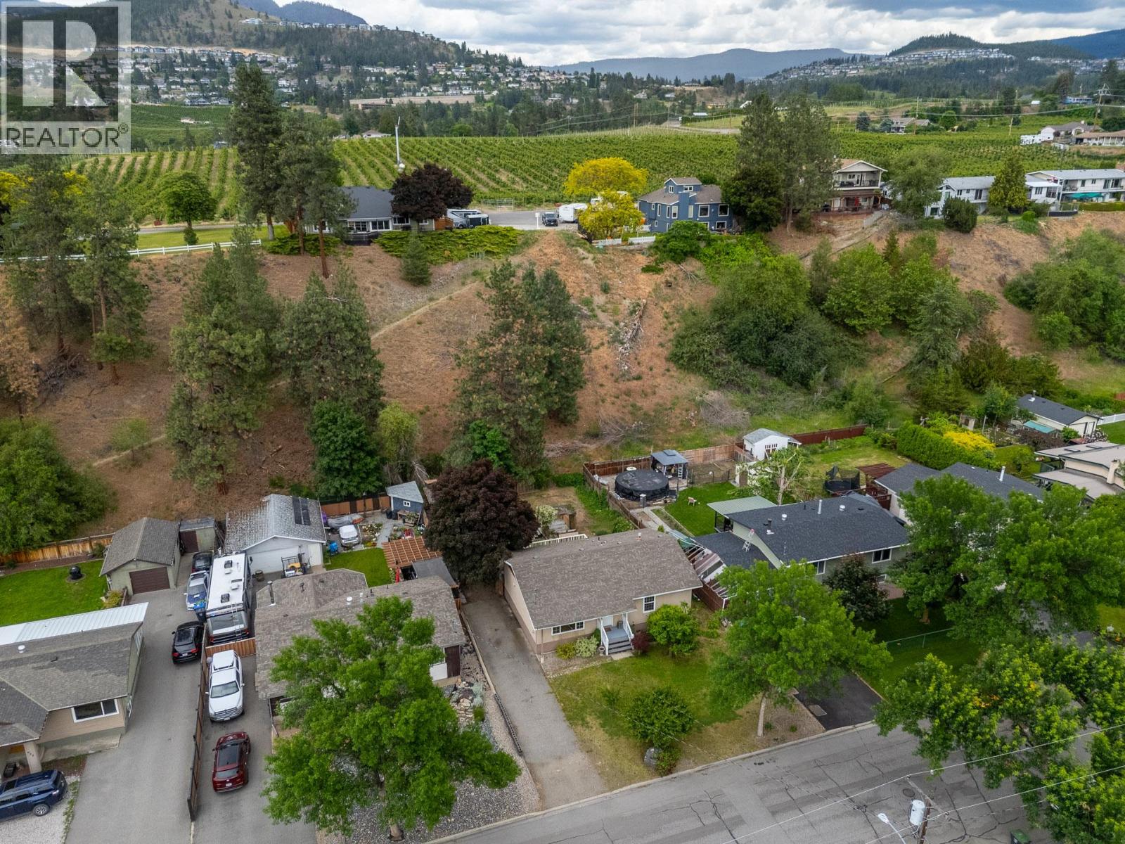 975 Neptune Road - 60