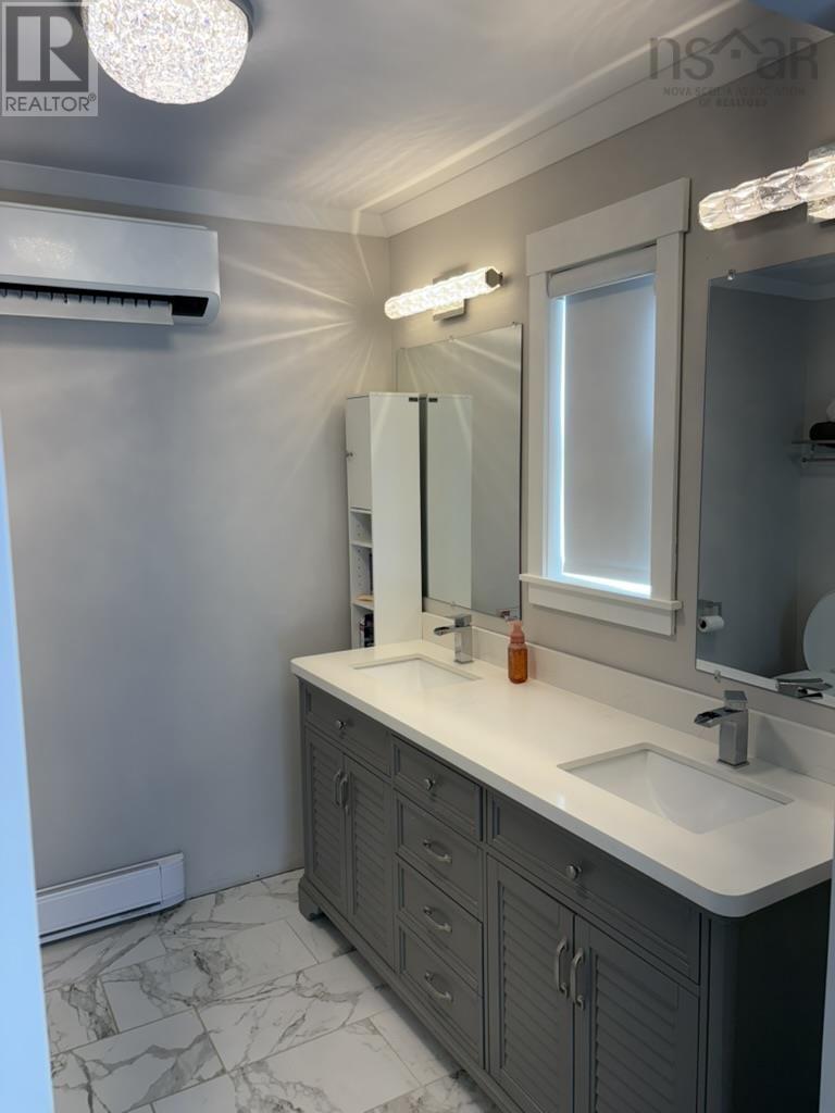 25 Lakewood Drive - Image 3
