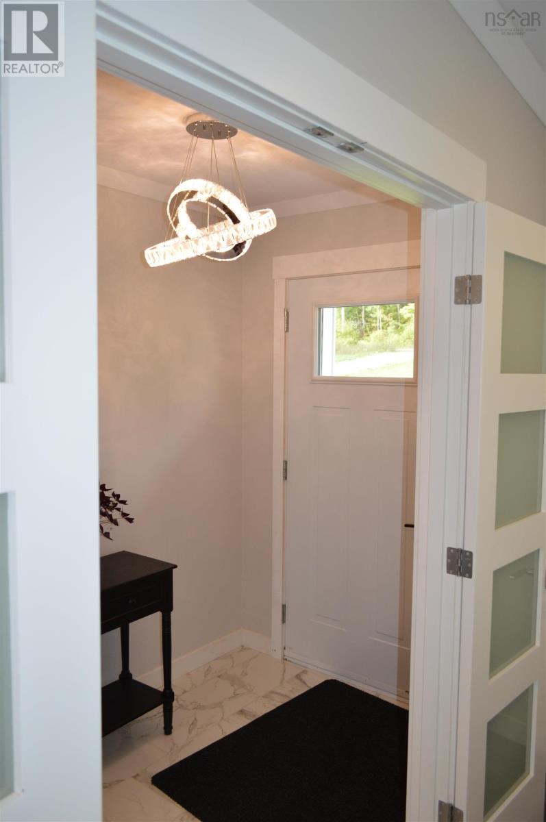 25 Lakewood Drive - 11