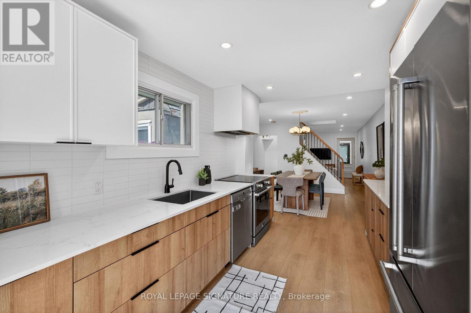 48 RUSHBROOKE AVENUE - 12