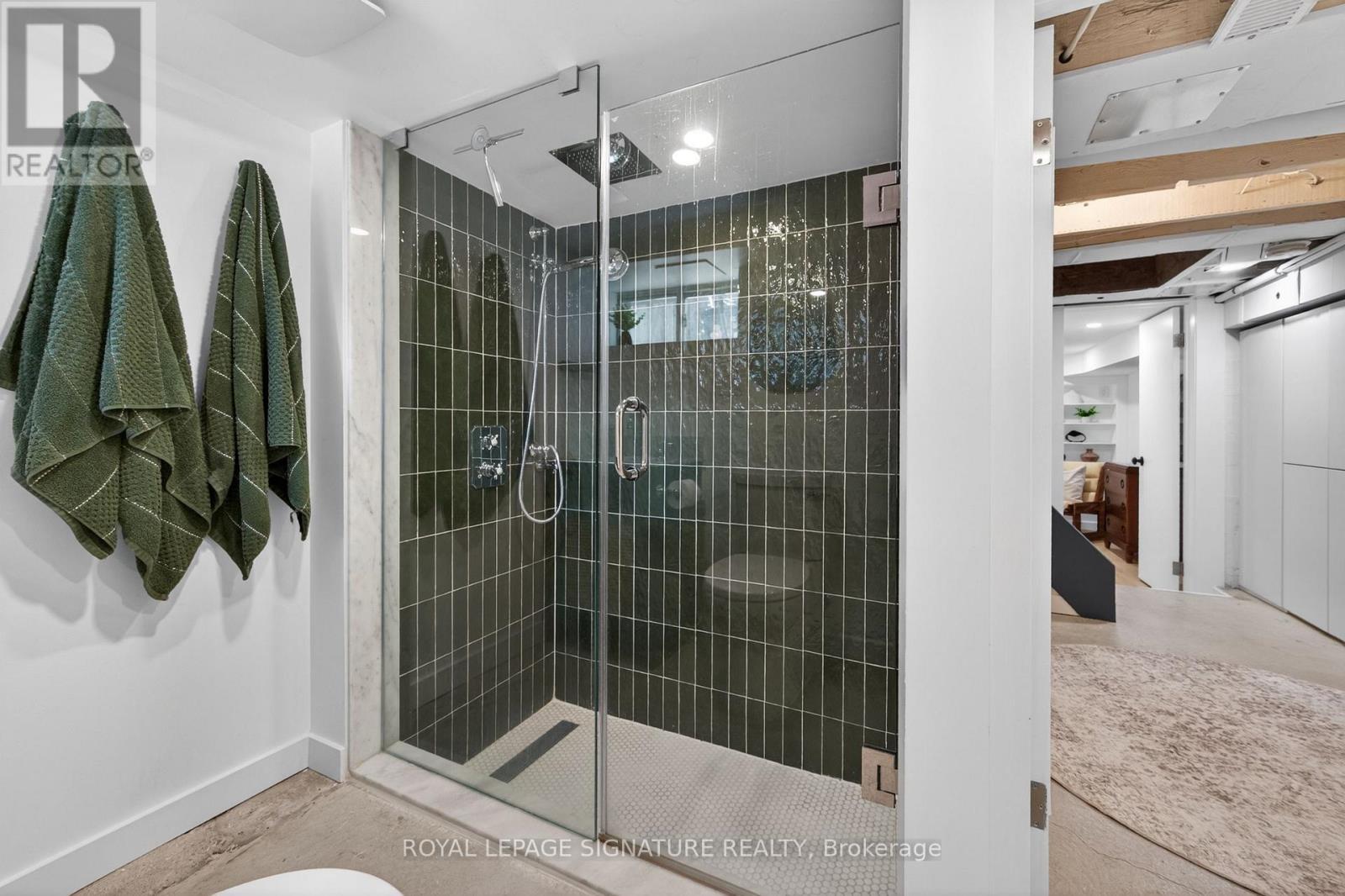 48 RUSHBROOKE AVENUE - 25