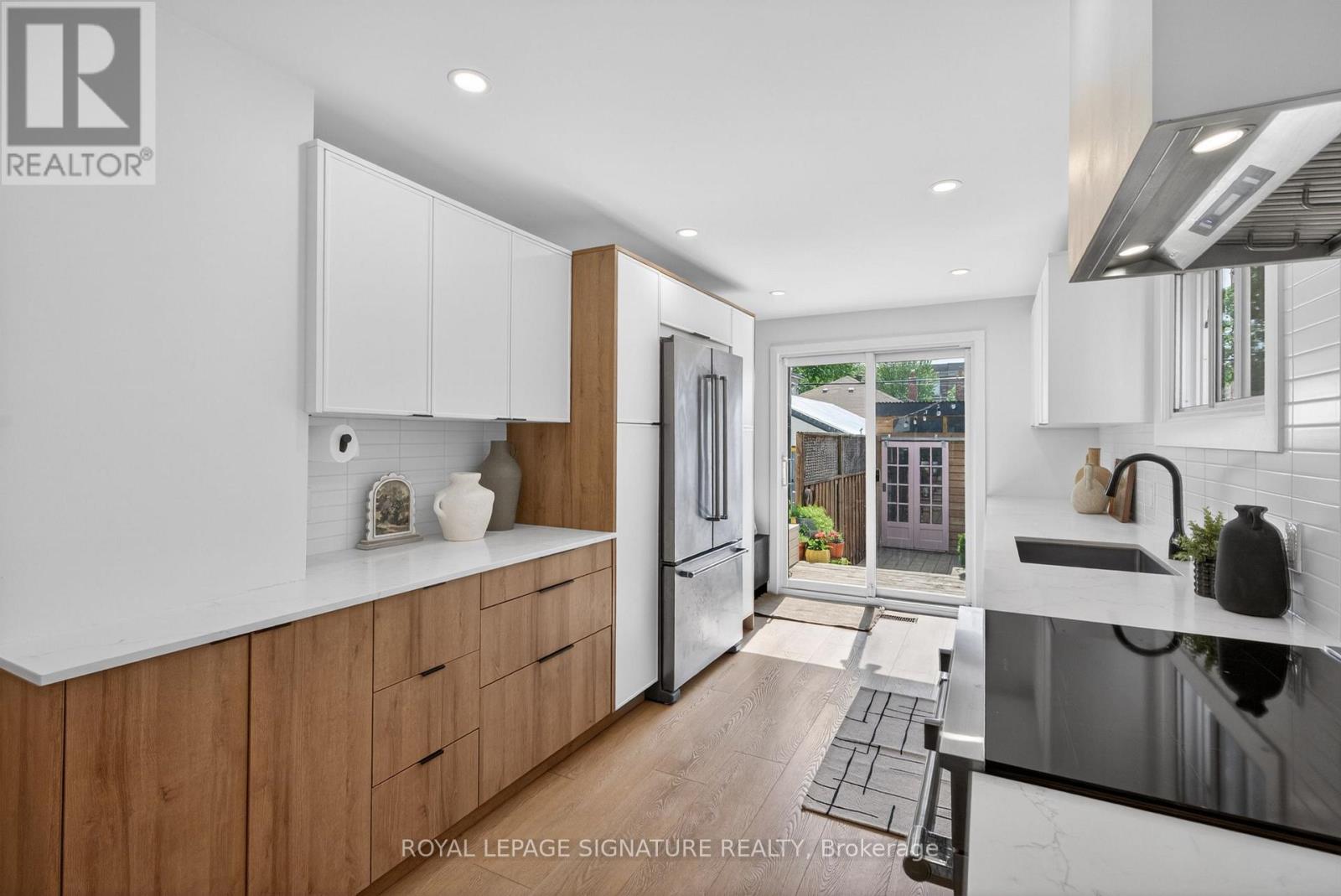 48 RUSHBROOKE AVENUE - 9