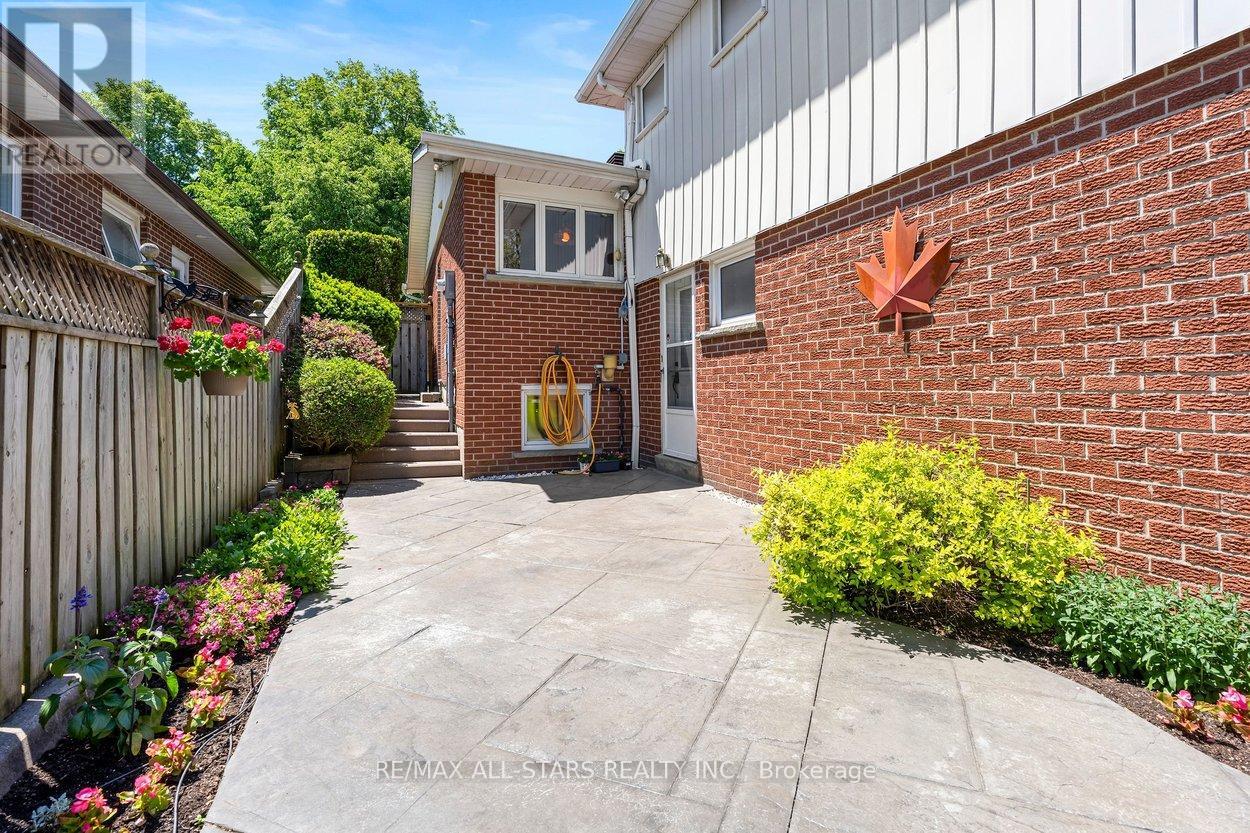 62 DEERBROOK TRAIL - 36
