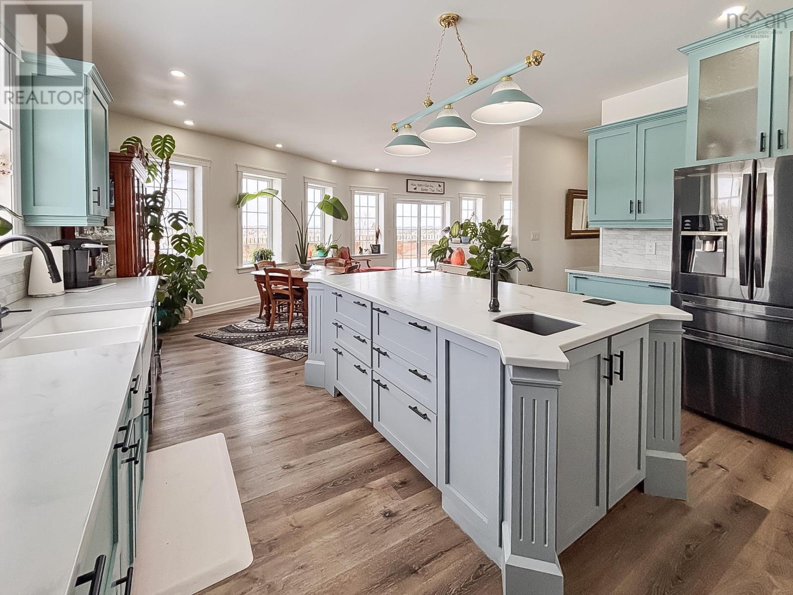 1718 Upper Branch Road - 6
