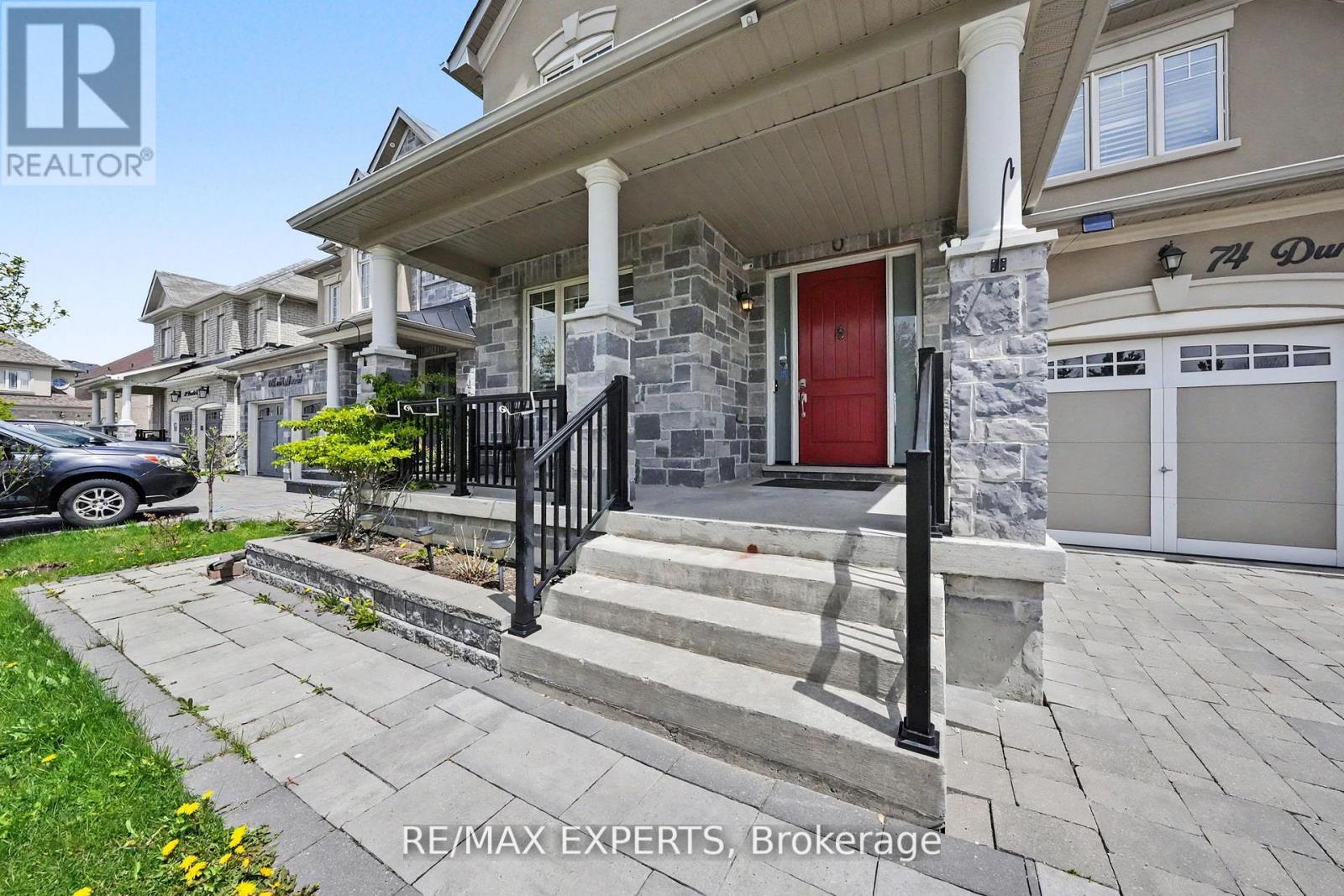 74 DUNROBIN CRESCENT - 10