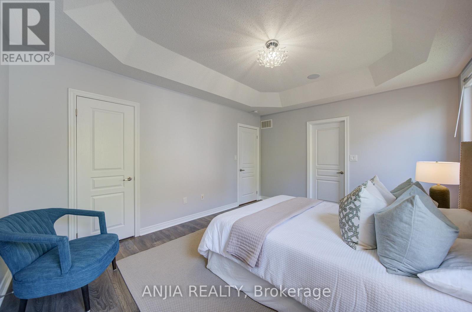 8 BECKETT AVENUE - 26