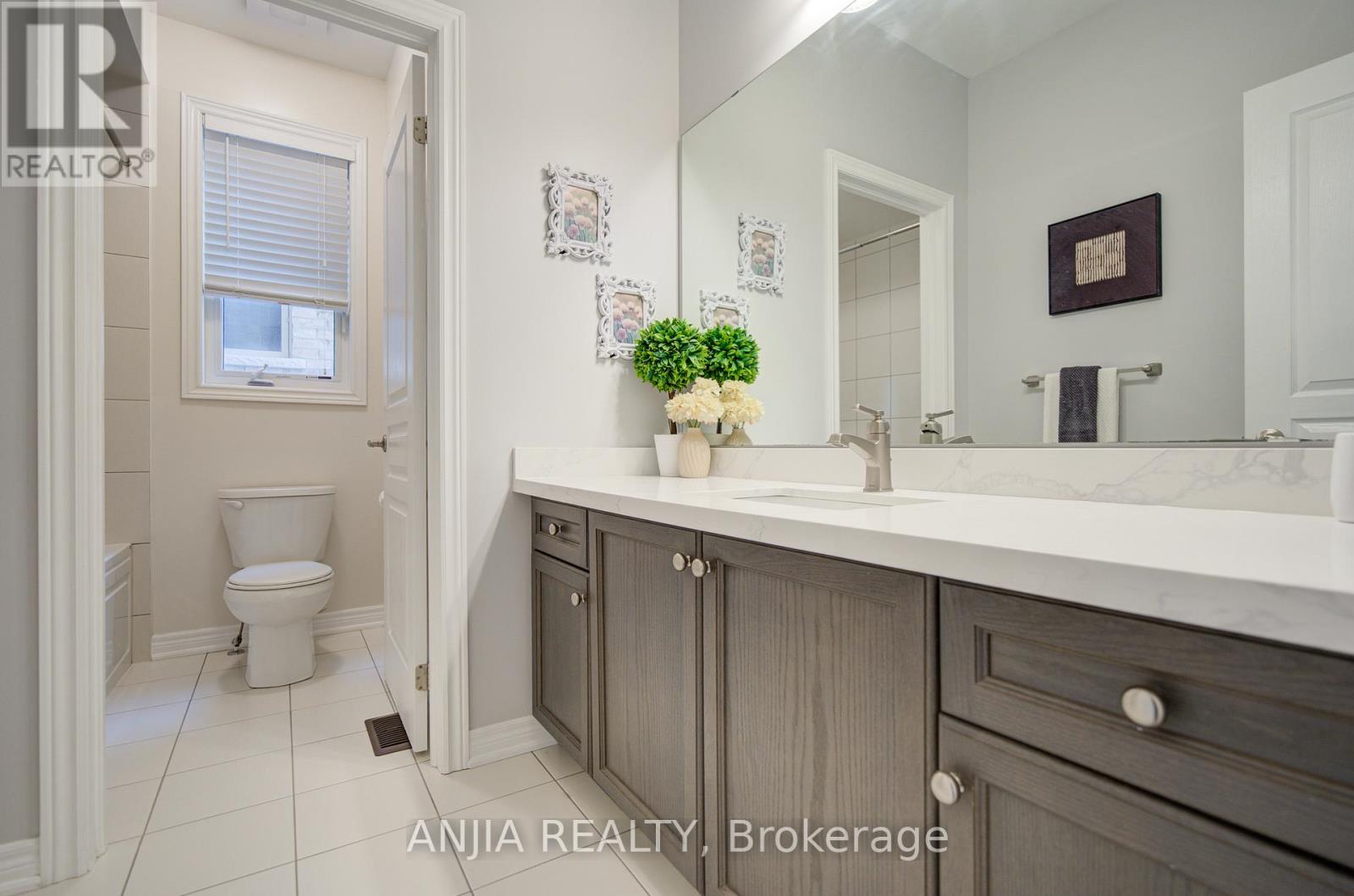 8 BECKETT AVENUE - 30
