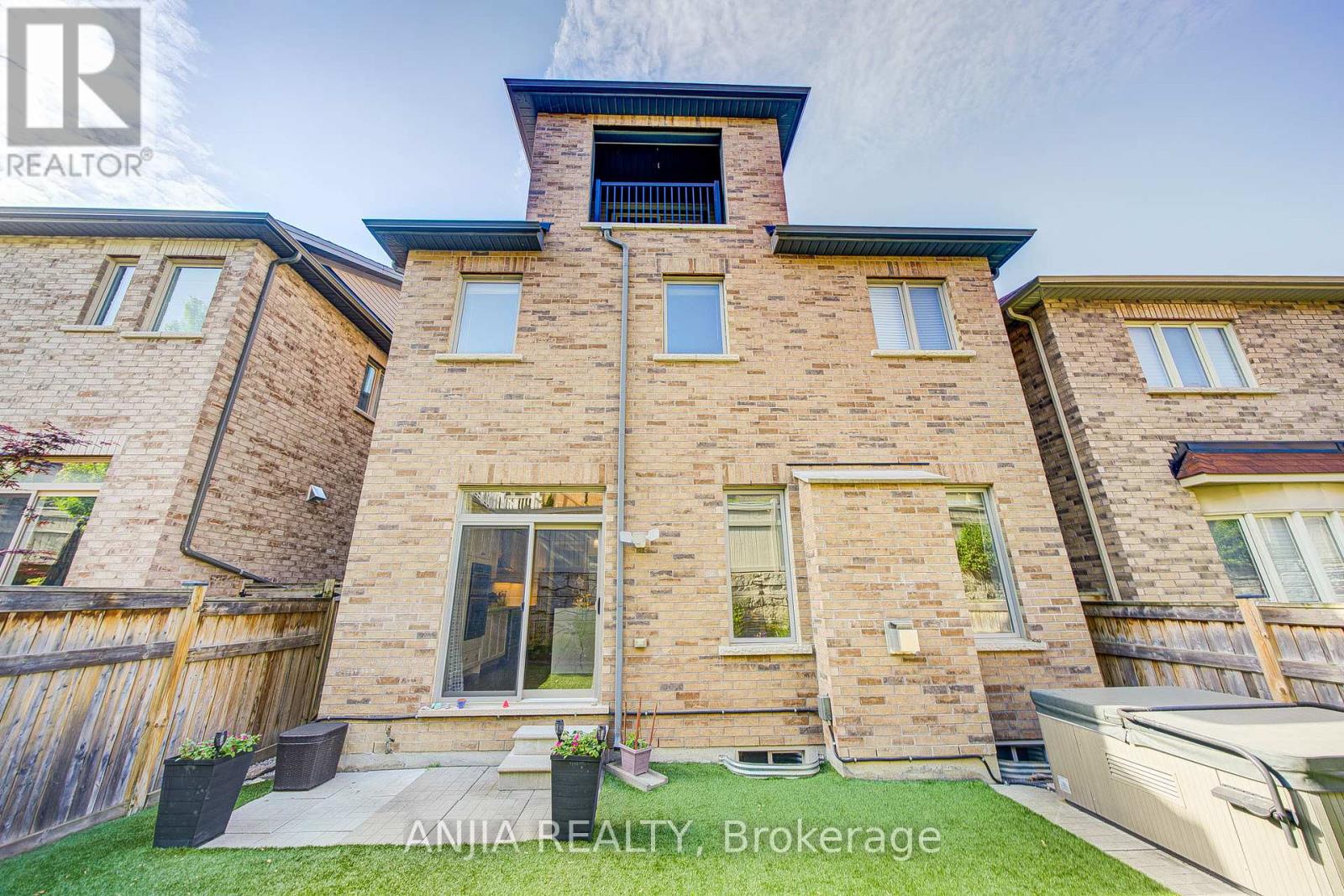 8 BECKETT AVENUE - 41
