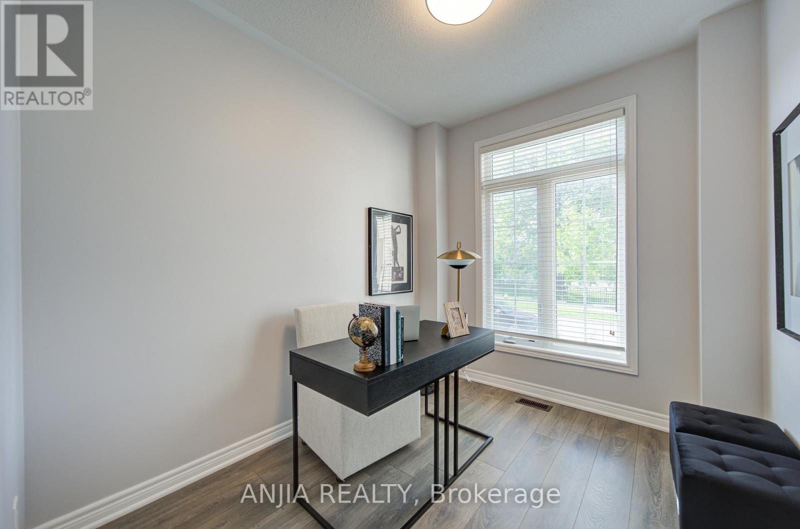 8 BECKETT AVENUE - 6
