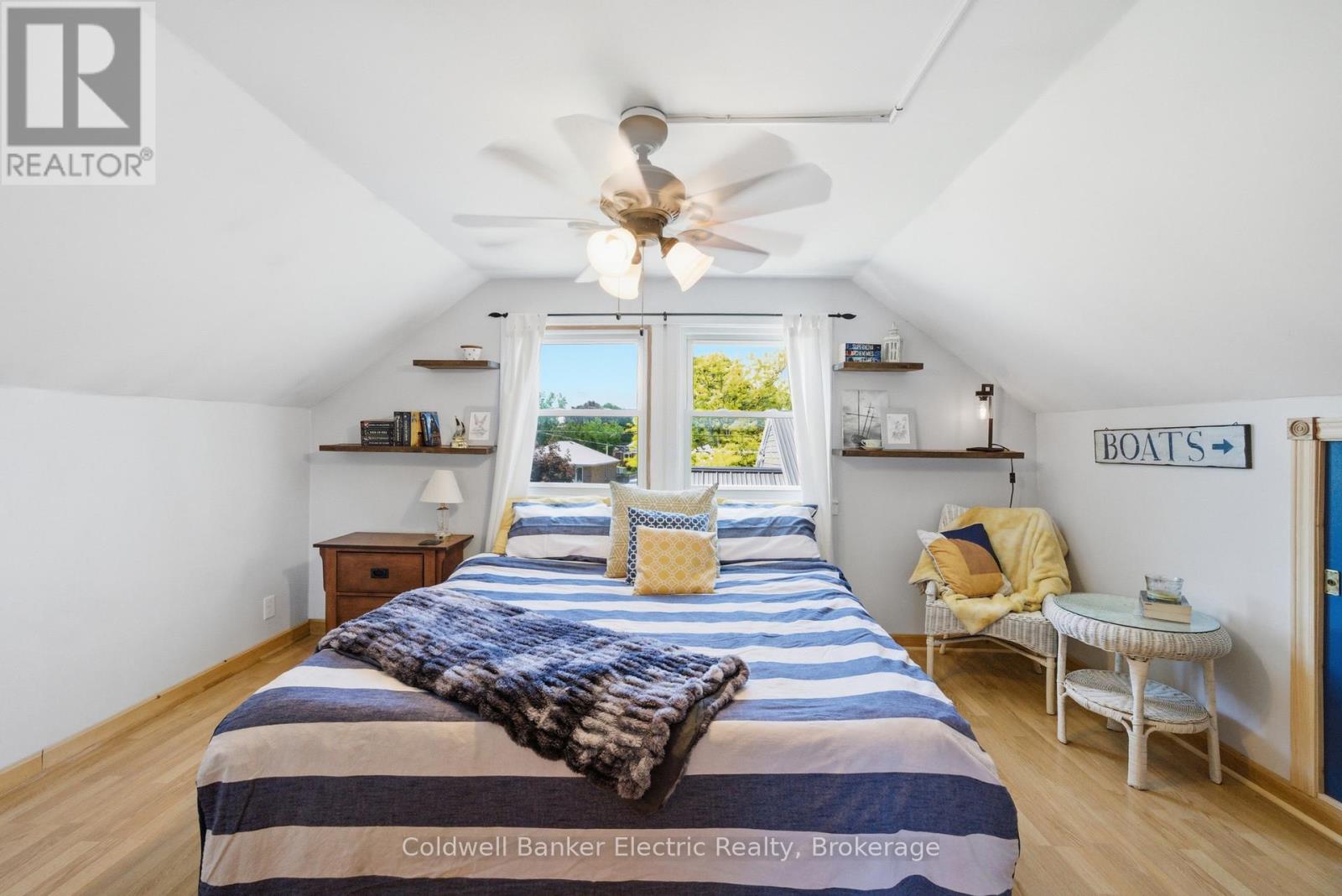780 BROWN STREET - 19