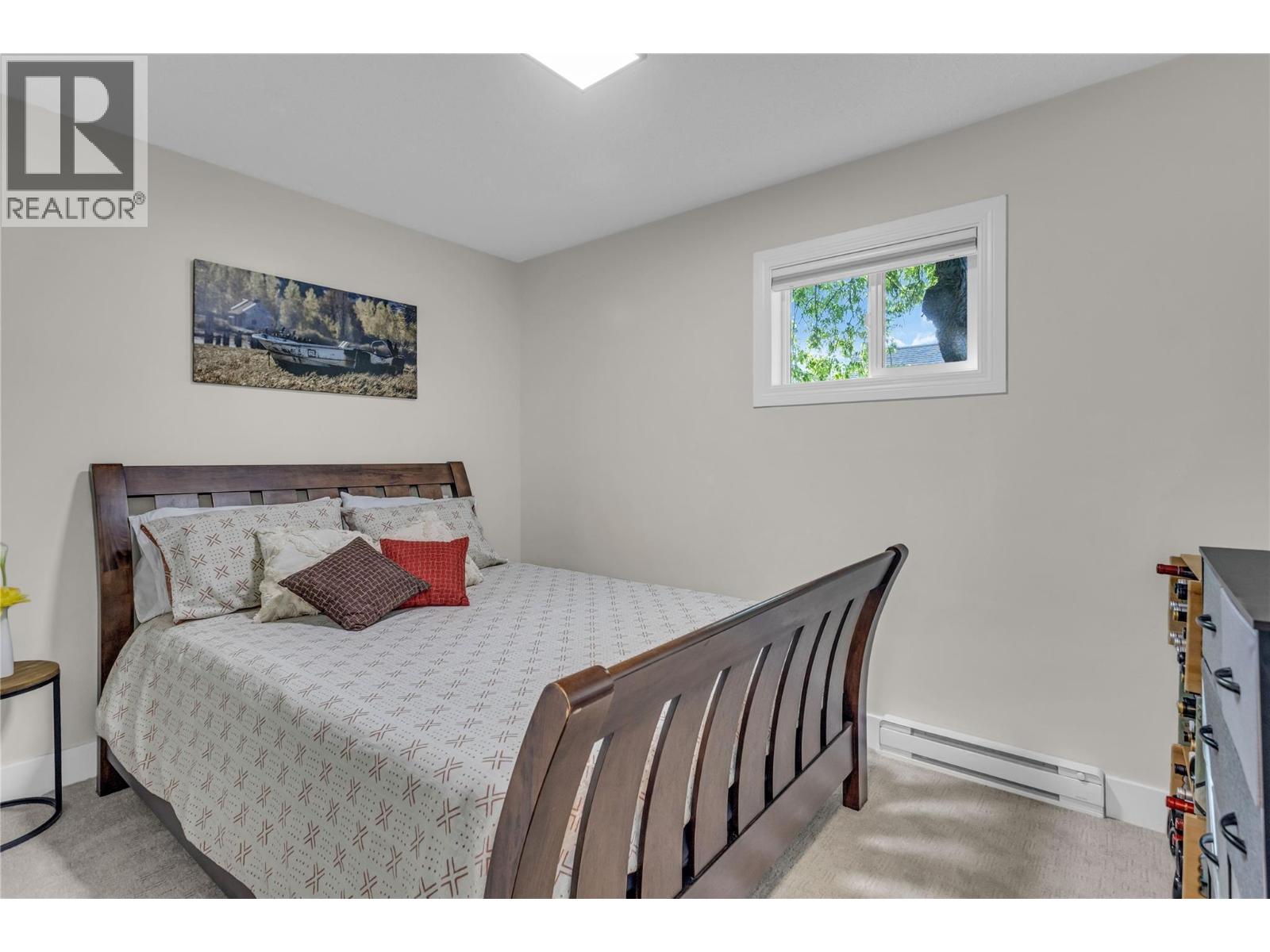 1298 KILWINNING Street, Penticton