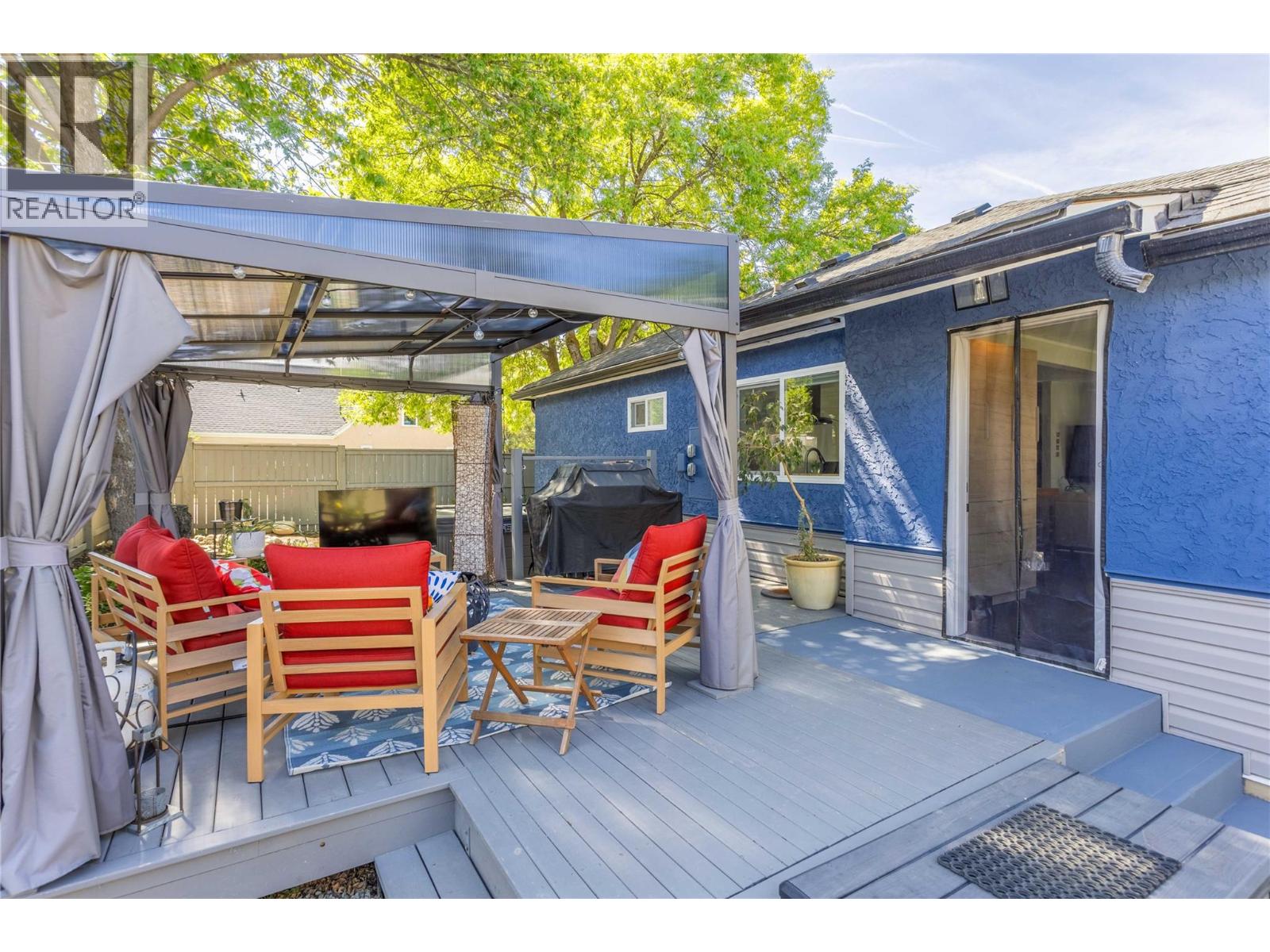 1298 KILWINNING Street, Penticton