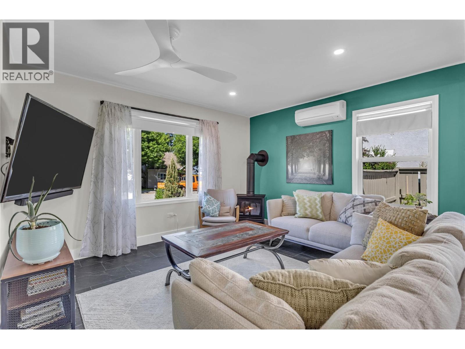 1298 KILWINNING Street - 5