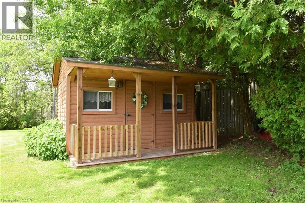 9 WESITE Avenue - 36
