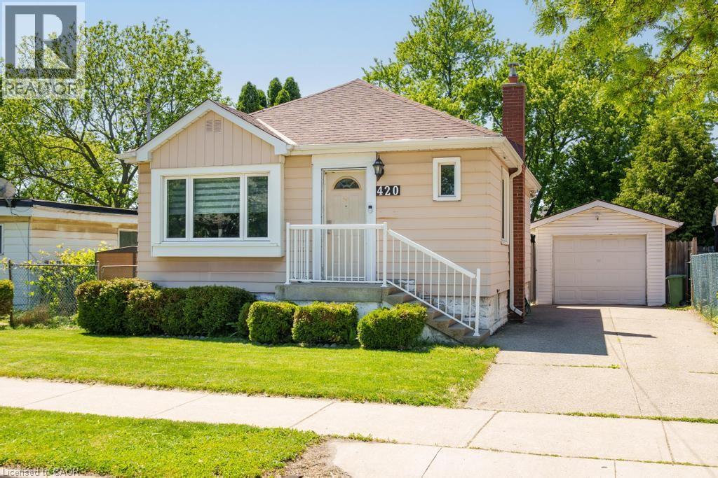 420 UPPER GAGE Avenue - Image 2