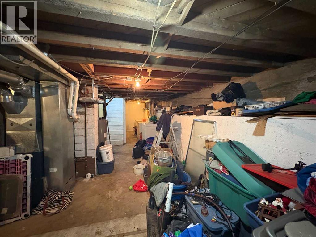 4716 48 Avenue - 22