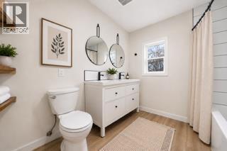 230 3 Street SE - 9