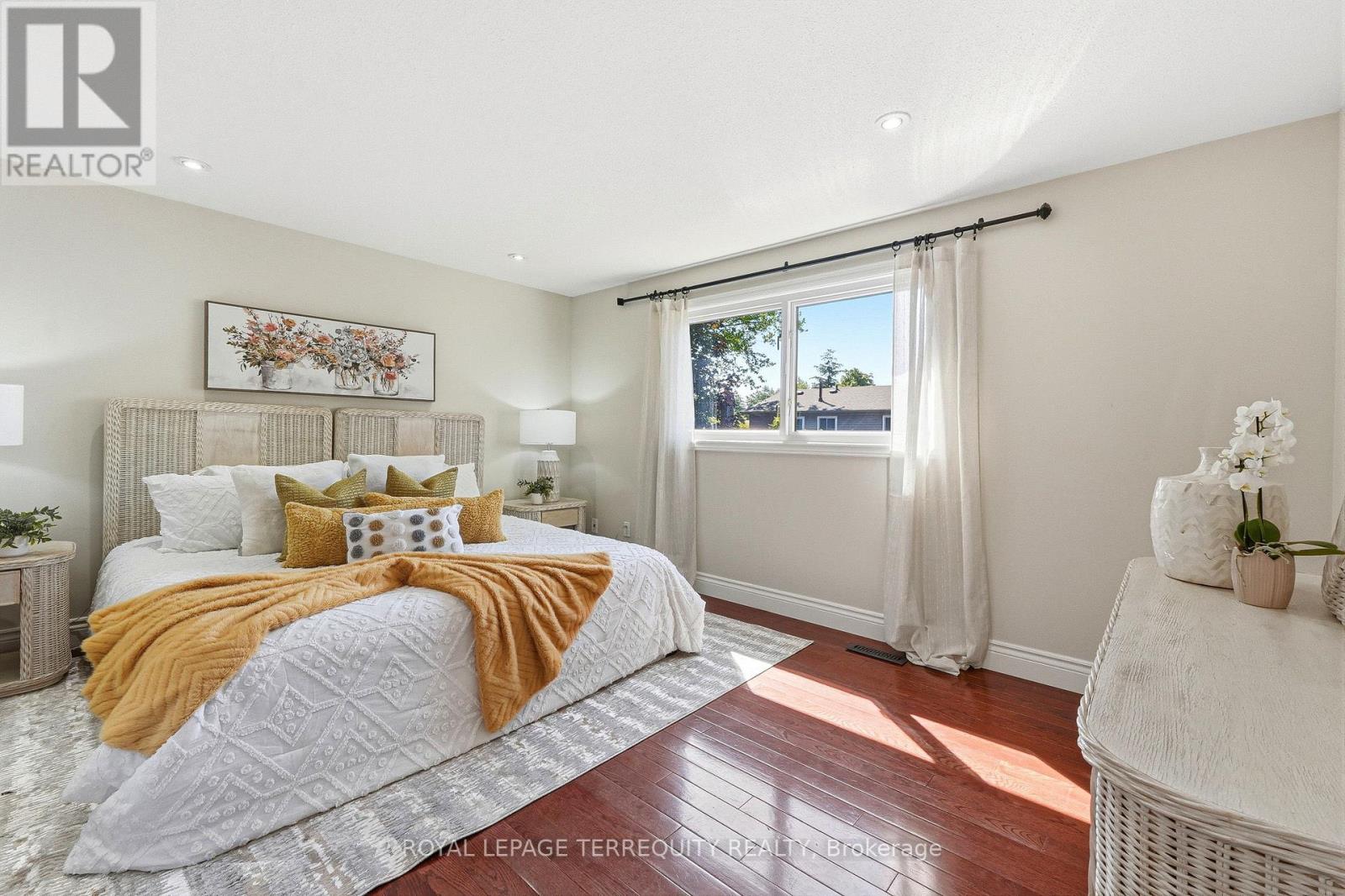 2609 OAK ROW CRESCENT - 27