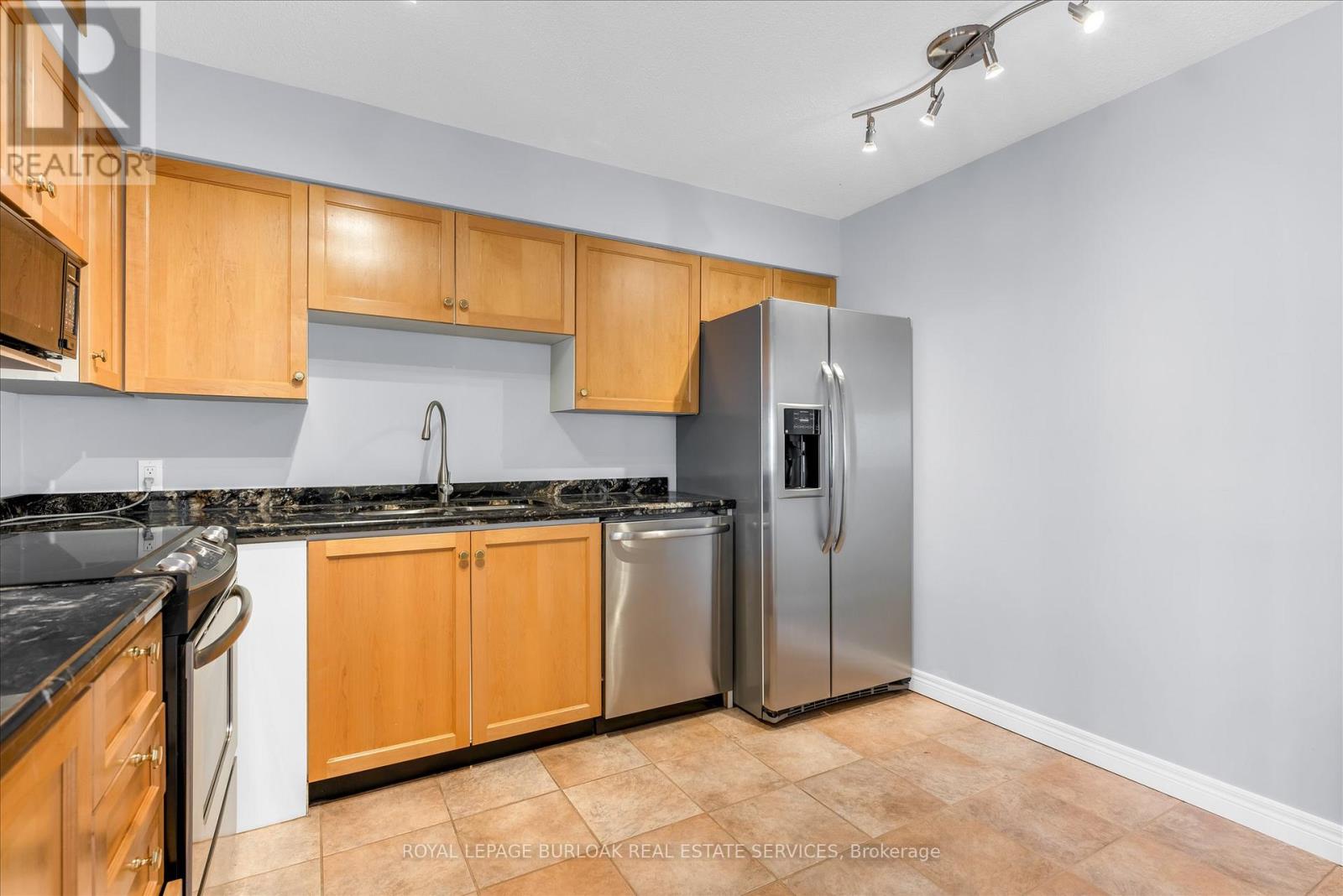 #510 5280 LAKESHORE ROAD - 12