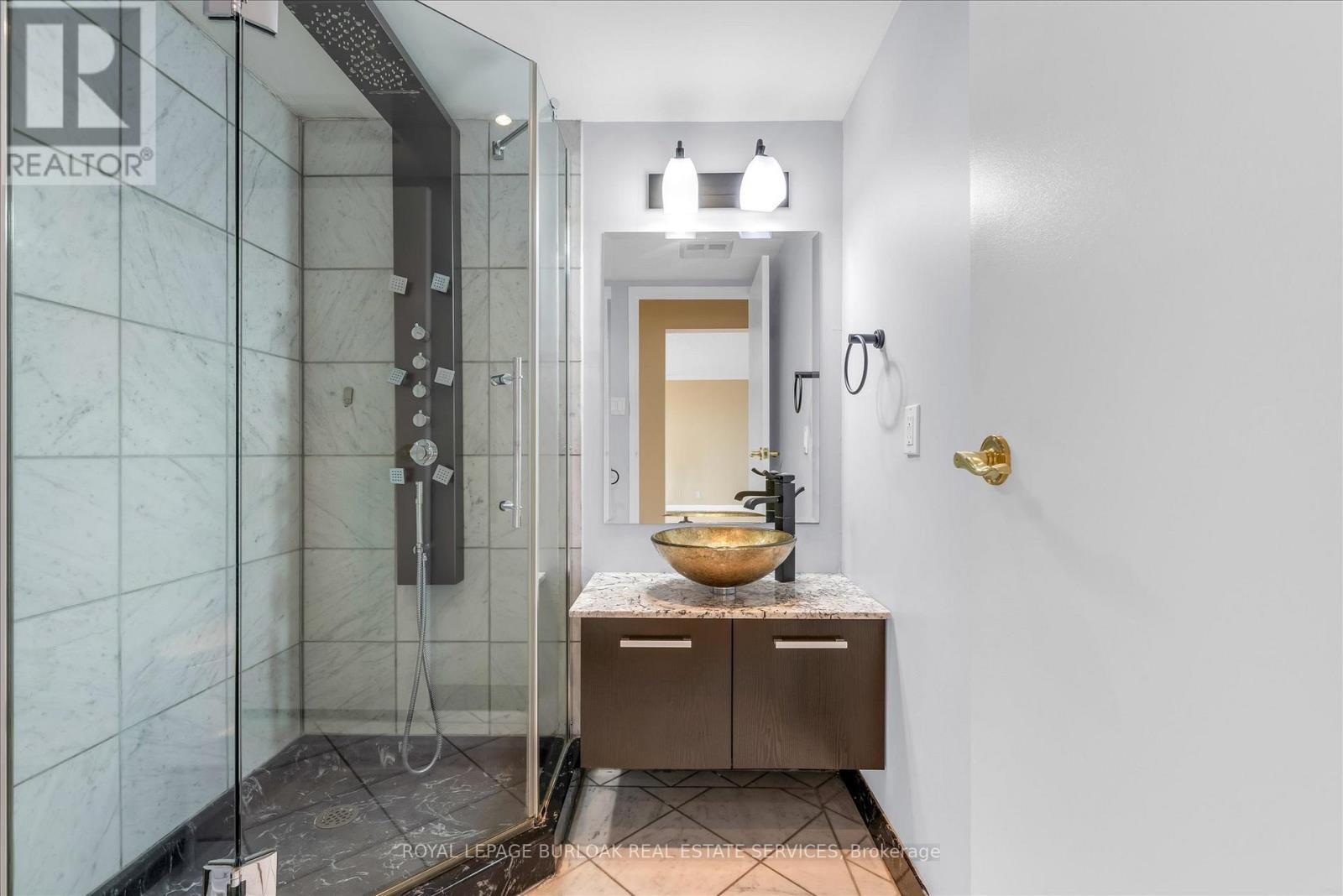 #510 5280 LAKESHORE ROAD - 15