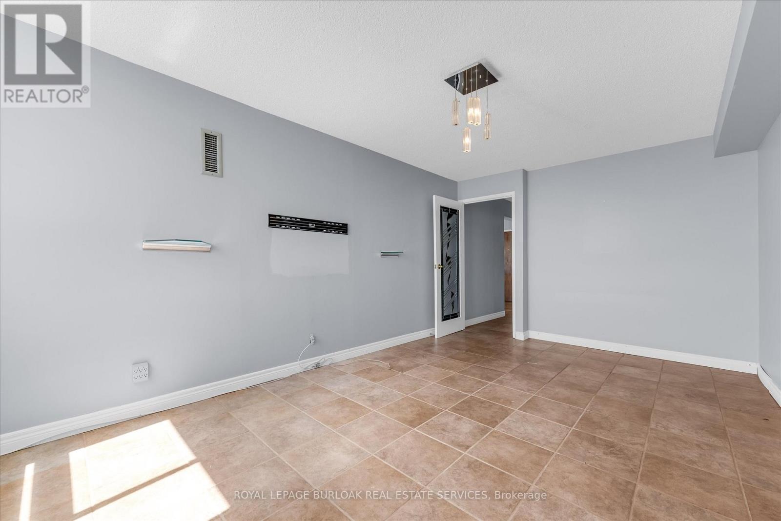 #510 5280 LAKESHORE ROAD - 20