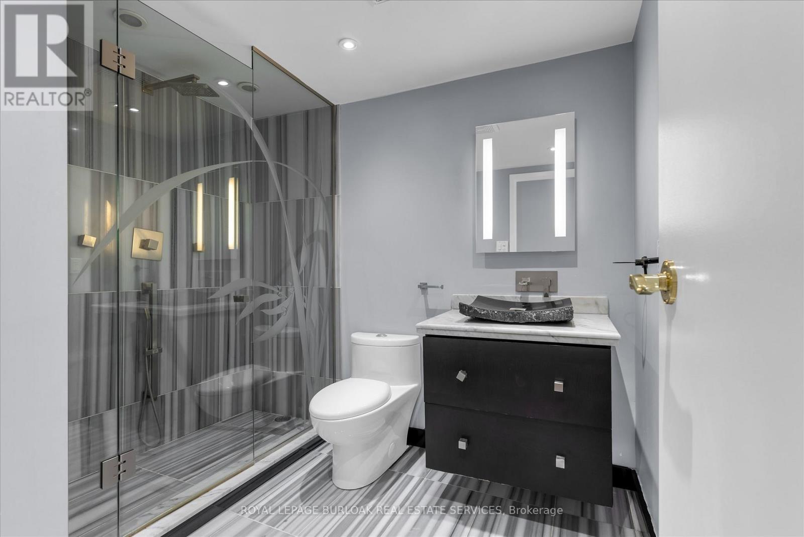 #510 5280 LAKESHORE ROAD - 21