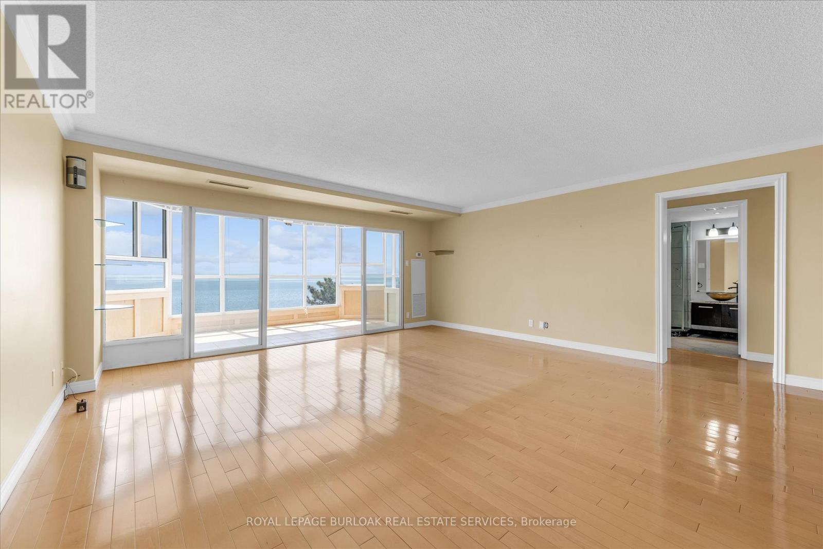 #510 5280 LAKESHORE ROAD - 3