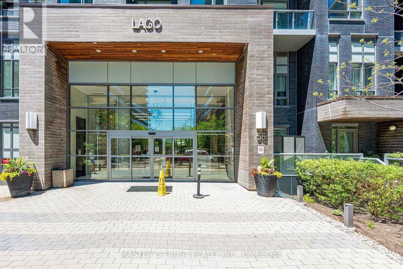 ##1109 56 ANNIE CRAIG DRIVE - 8