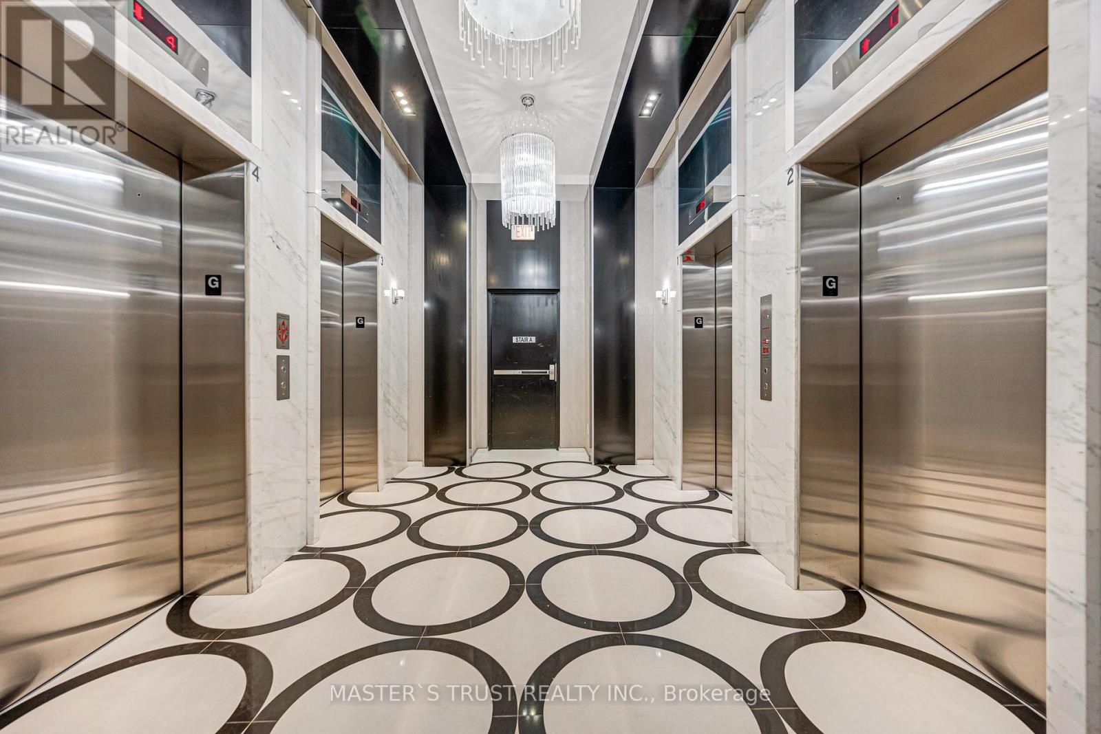 ##1109 56 ANNIE CRAIG DRIVE - 9