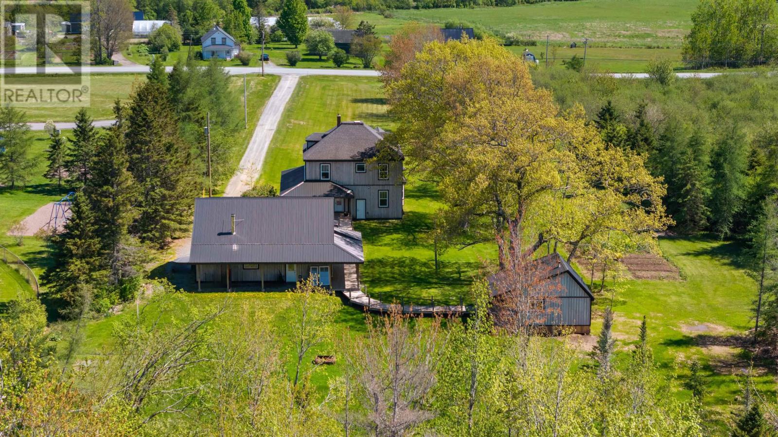 5323 Highway 289 - 43