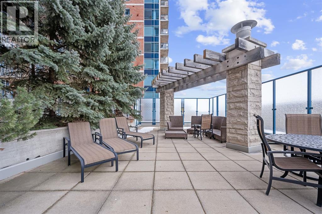 #1005 910 5 Avenue SW - 23