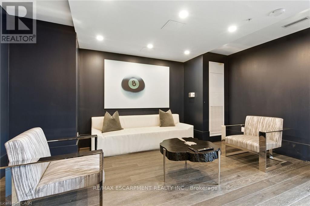 #619 16 CONCORD PLACE - 11