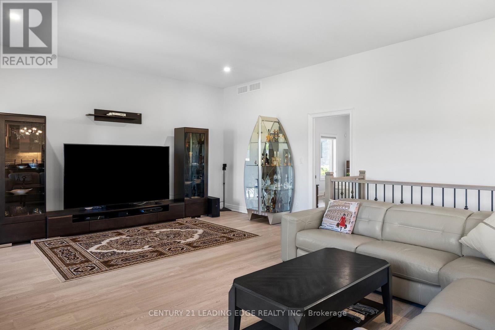 141 HETRAM COURT - 20