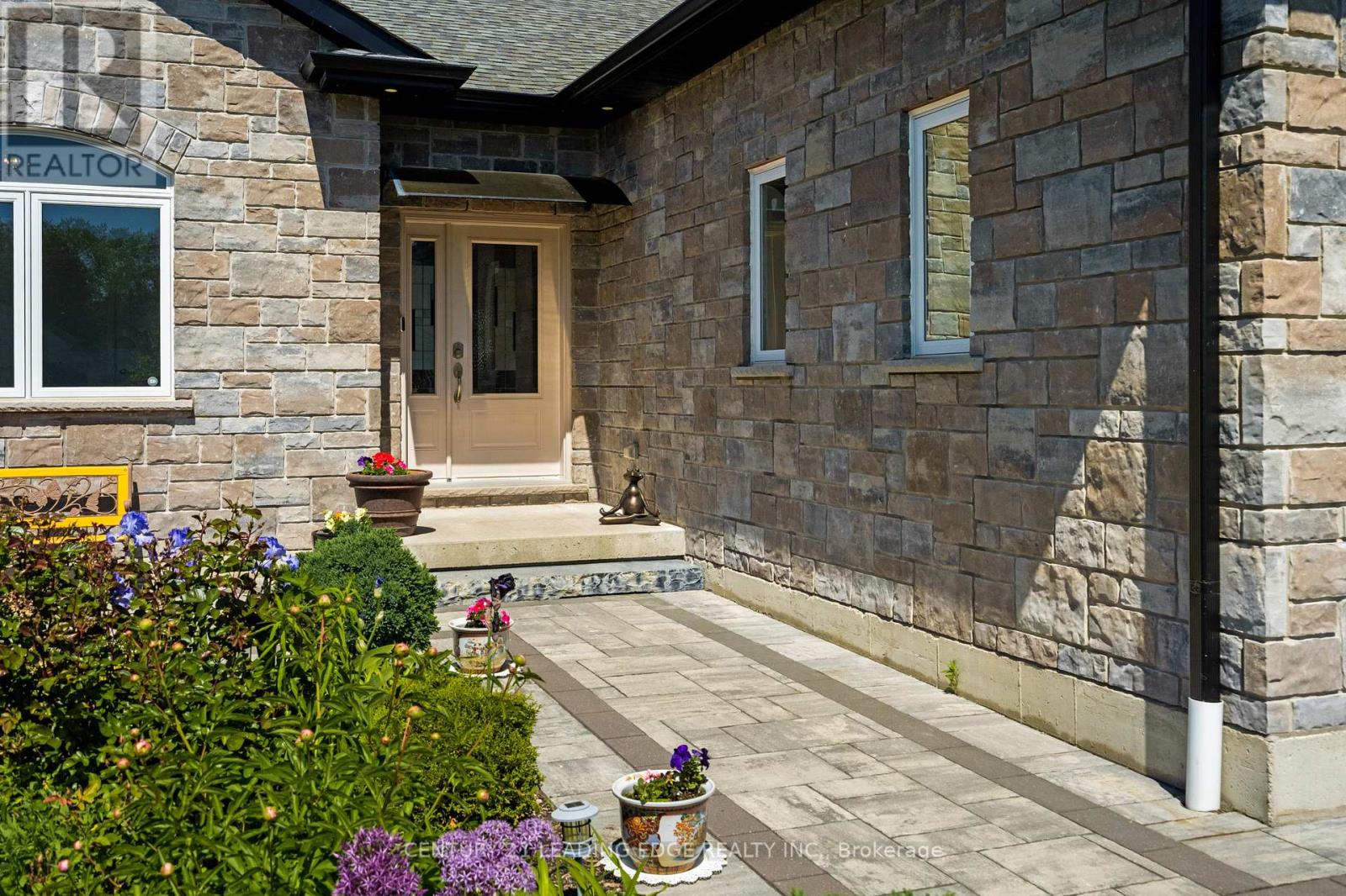 141 HETRAM COURT - 5