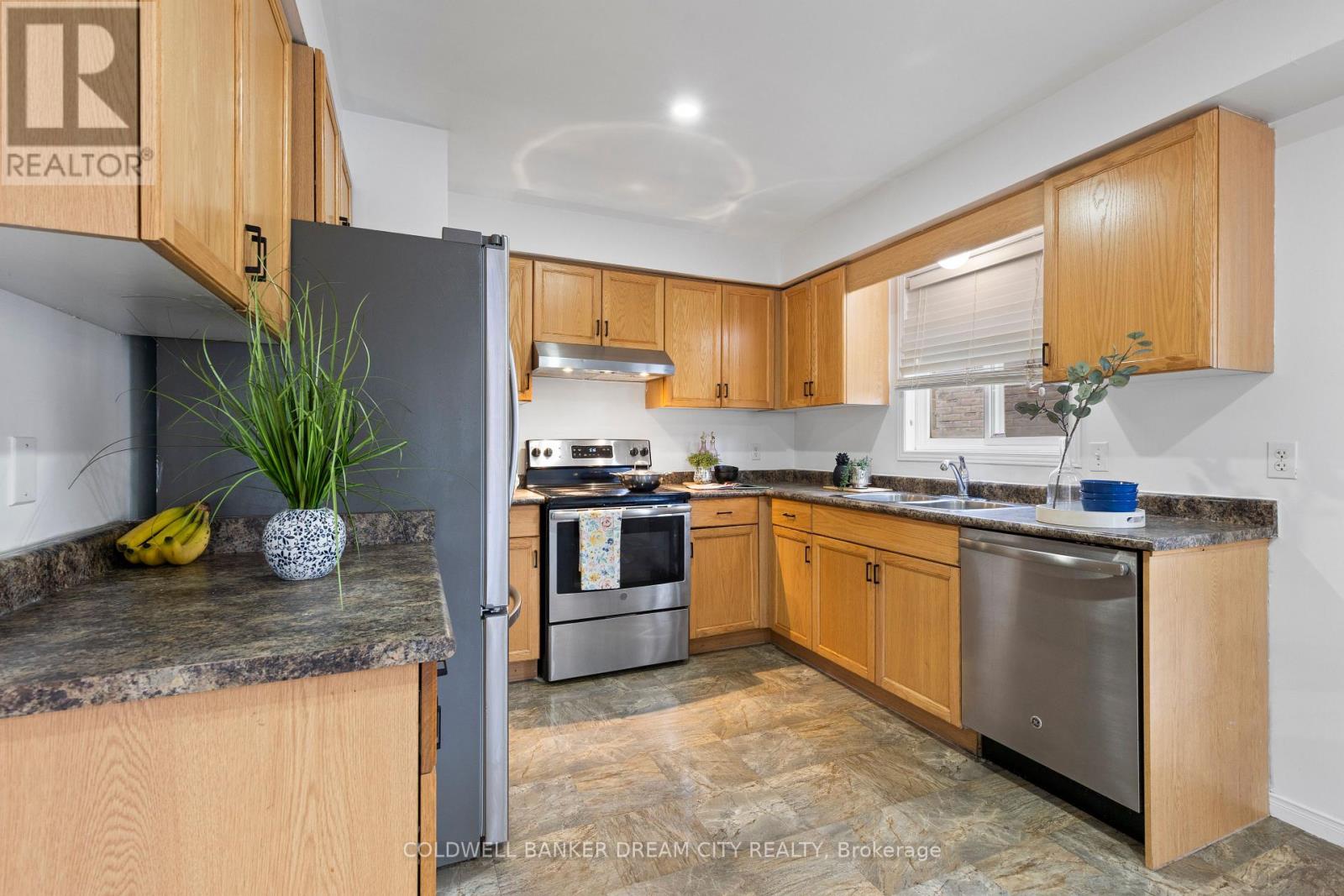 534 BLACKWATER PLACE - 15