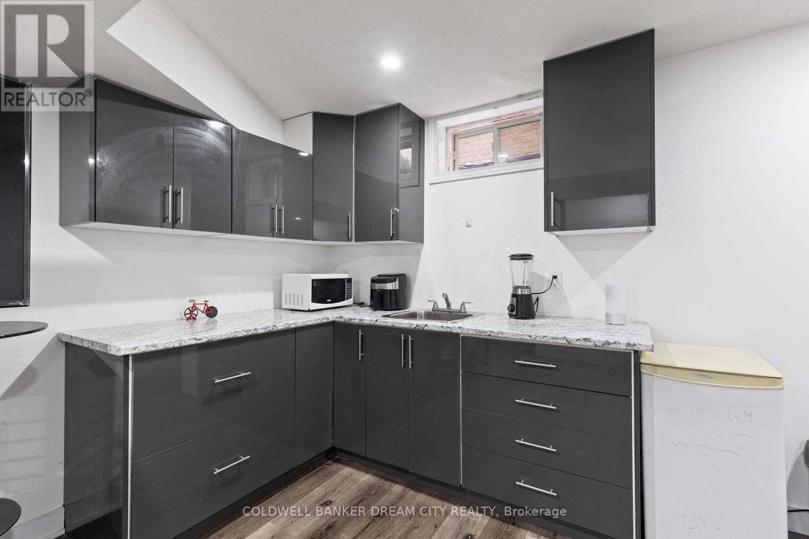 534 BLACKWATER PLACE - 35