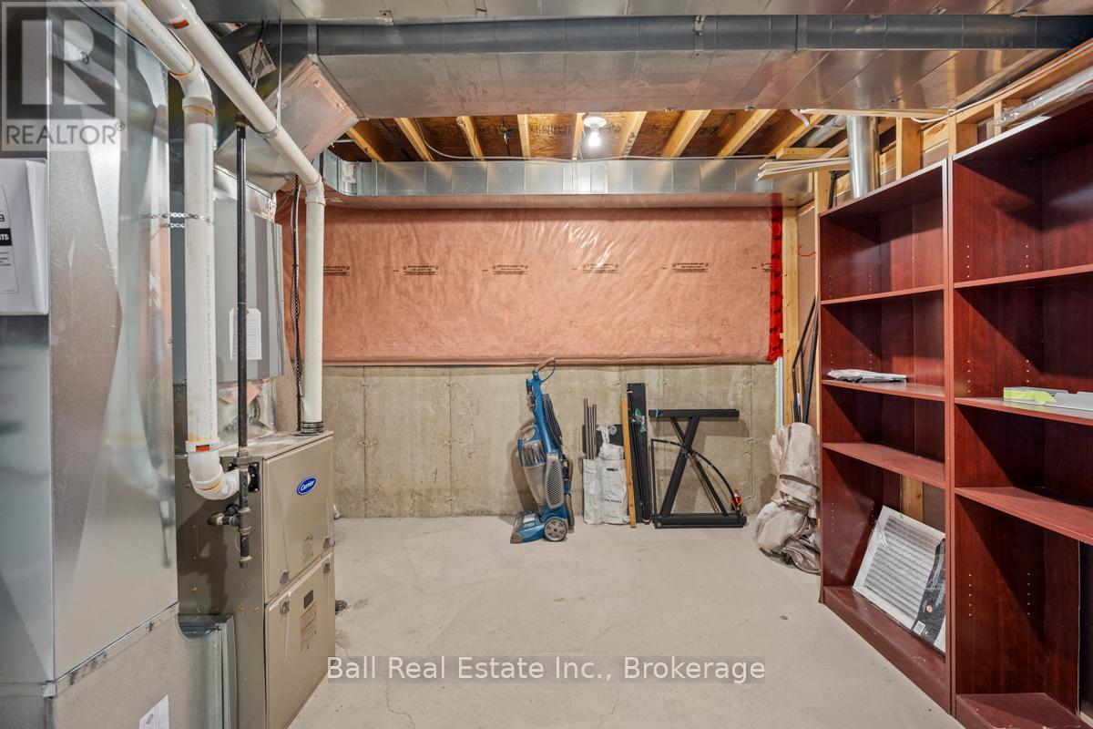 235 EVANS DRIVE - 40