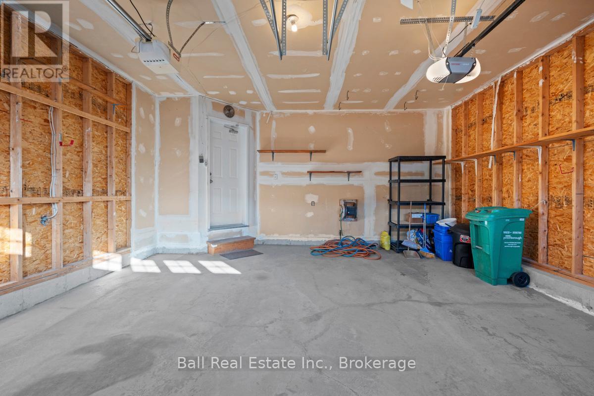 235 EVANS DRIVE - 43