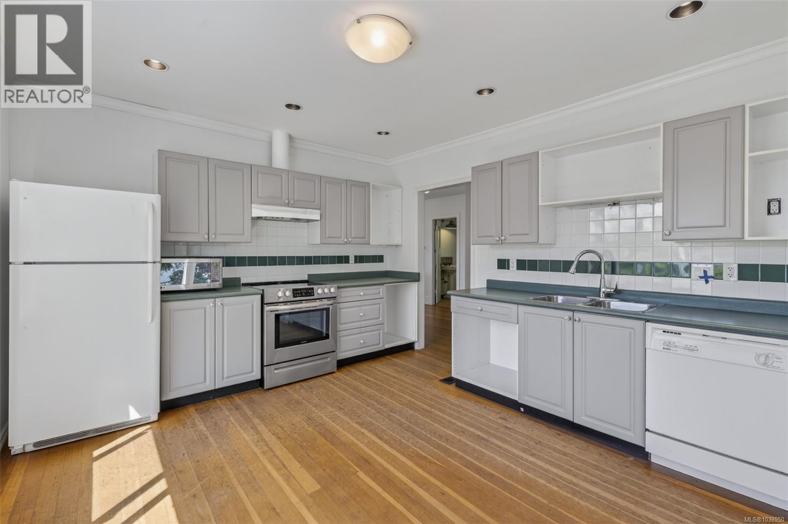 1495 Derby Rd - 24