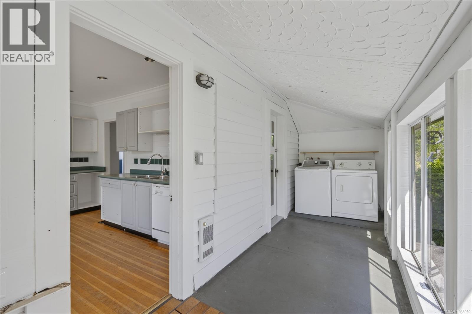 1495 Derby Rd - 30