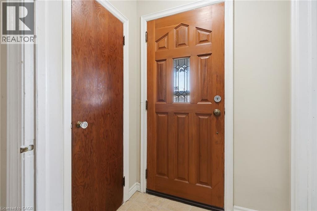 133 BELAND Avenue S - 8